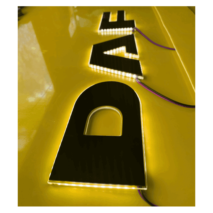 Siglă Luminoasă DAF